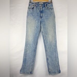 Abercrombie & Fitch The 90’s Straight Ultra High Rise Split Ankle Jeans Size 26